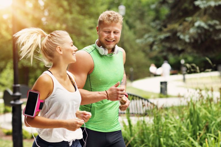 Jak zacząć biegać? FAQ z praktycznymi wskazówkami dla amatorów (i nie tylko)