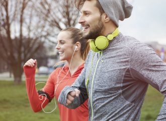 Jak zacząć biegać? Co musisz wiedzieć na start? Poradnik dla początkujących