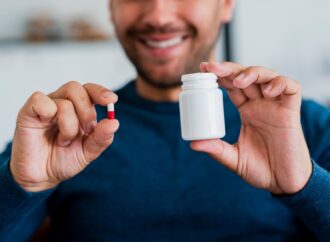 Czy suplementy to ściema? Jakie warto stosować? Opinia dietetyka
