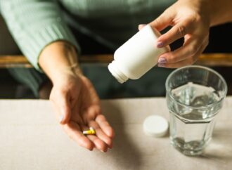 Suplementy diety – przewodnik w pigułce. Fakty, mity i wskazówki