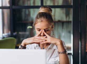 Fakty i mity na temat stresu. Co na temat najczęstszych przekonań mówi ekspert?