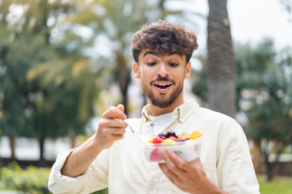 Dieta na wątrobę – co jeść, by ją odciążyć? Sprawdź, co radzi dietetyk