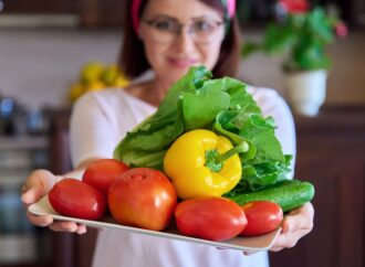 Trzy proste zmiany w diecie na zdrowe tętnice. Sprawdź, co radzi dietetyk
